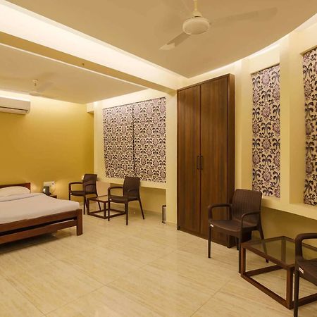 Hotel Darshan โกลฮาปูร์ ภายนอก รูปภาพ